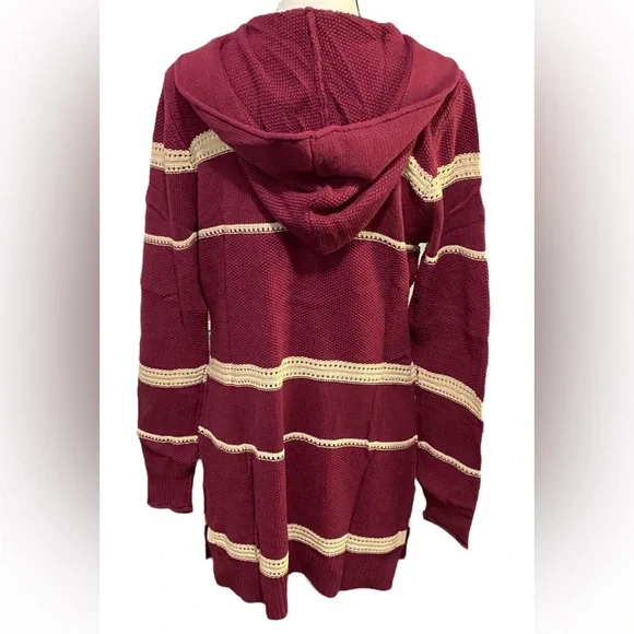 Lety and Me Knitted Hooded Cardigan Size Medium NWOT - Picture 6 of 9